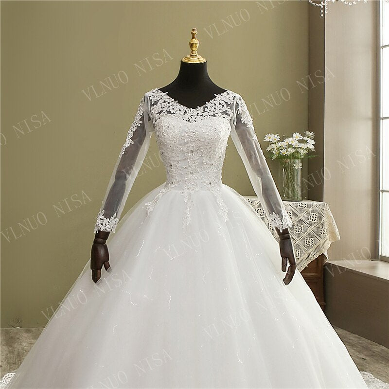 Fashion Elegant Lace Embroidery Long Sleeve Wedding Dress with Train Real Image Gown V Neck Beautiful Plus Size Vestido De Noiva Lomwn