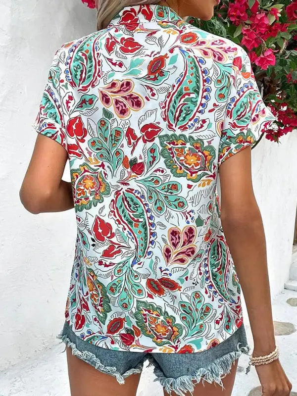 Women's Fashion Painted Printing V-neck Short Sleeve Top kakaclo