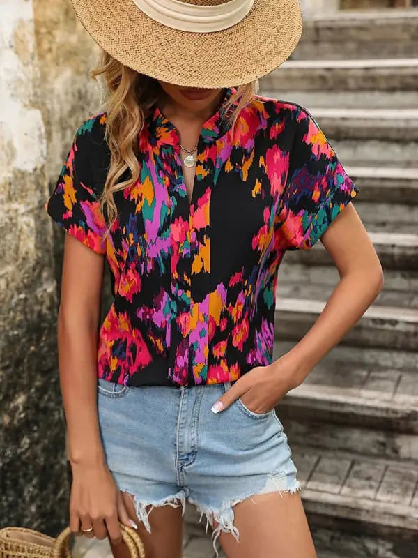 Women's Fashion Painted Printing V-neck Short Sleeve Top kakaclo