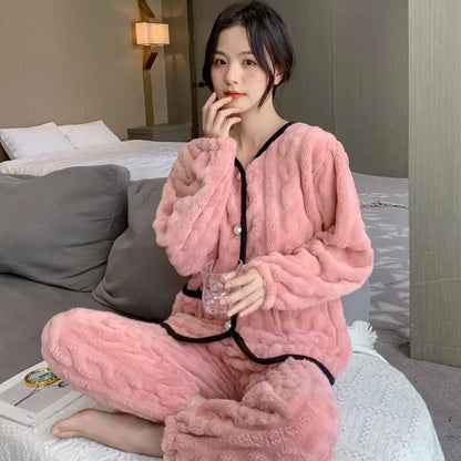Luxury Cardigan Elegant Flannel Pajama Lomwn