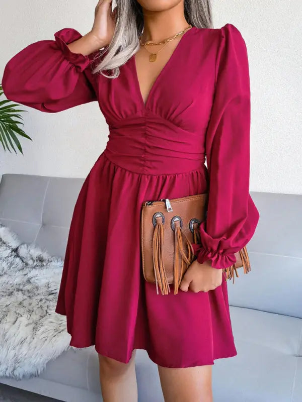 Women's sexy V-neck Waist Chiffon Pleated Dress Lomwn