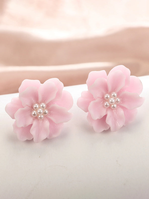 Simple and versatile exaggerated camellia three-dimensional white flower pearl earrings kakaclo